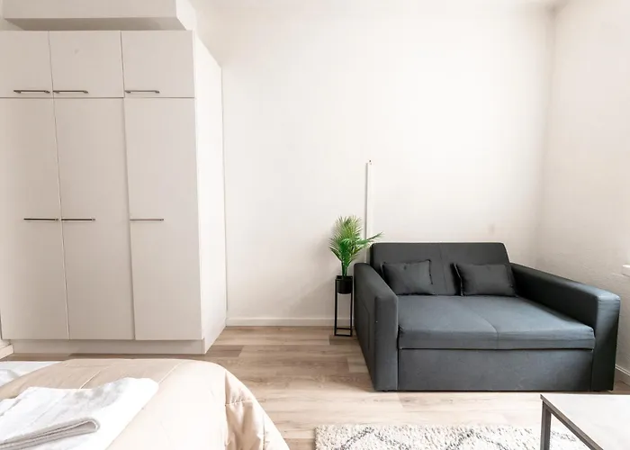 Cozy Courtyard With Location In Kamppi Διαμέρισμα *