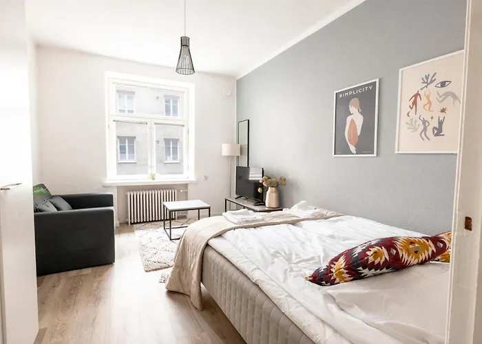 Cozy Courtyard With Location In Kamppi Helsinki