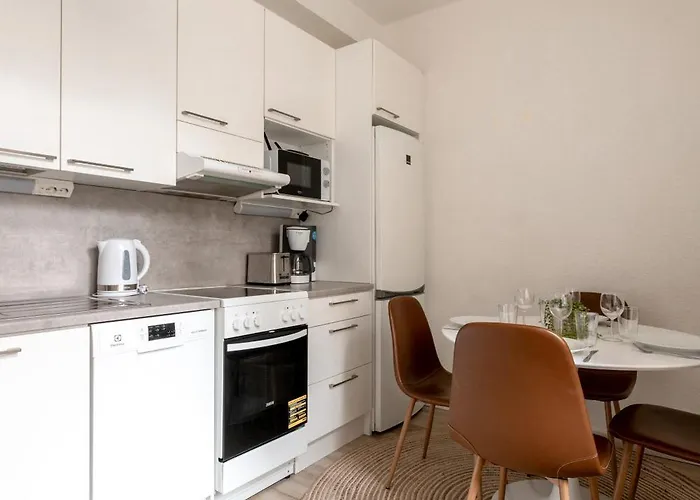 Cozy Courtyard With Location In Kamppi Apartamento